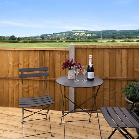 Outbak Shepherds Hut Cheltenham Exteriér fotografie