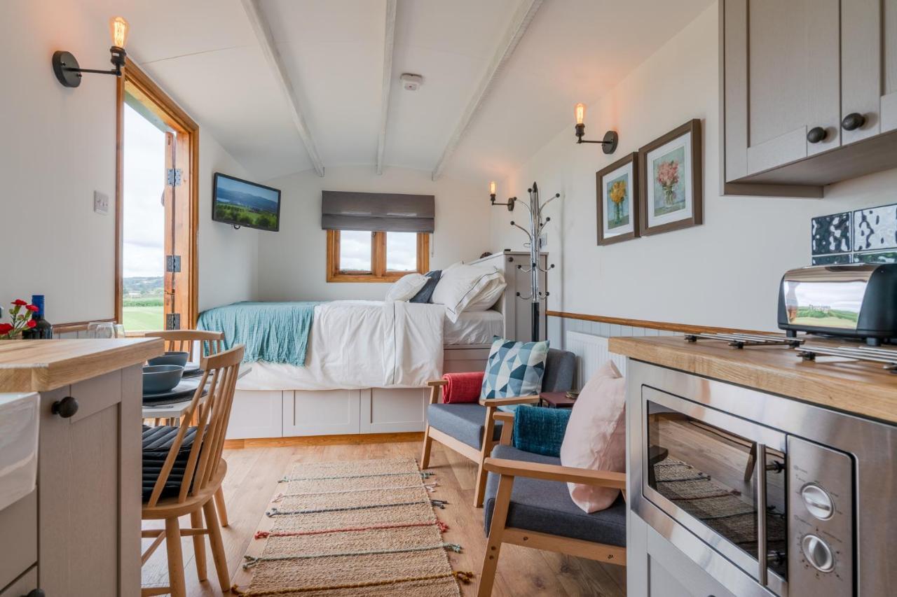 Outbak Shepherds Hut Cheltenham Exteriér fotografie